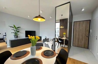 Long-term rental, Warsaw, Wilanów: 2-room apartment 45 m²