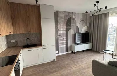 Long-term rental, Warsaw, Praga-Północ: 2-room apartment 34 m²