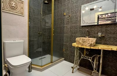 Long-term rental, Batumi: 2+1 apartment, 85 m²