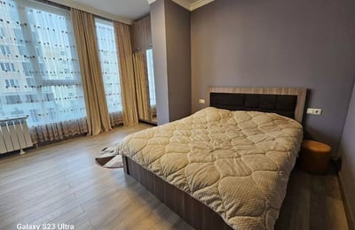 Alquiler a largo plazo, Batumi: apartamento 2+1, 70 m²