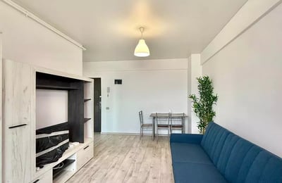 Long-term rental: one-bedroom apartment with studio kitchen, 5th floor, Militari Residence, Bucharest