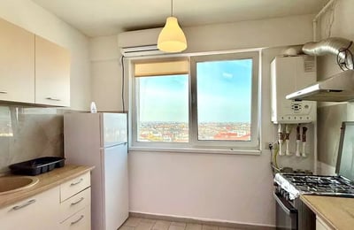Long-term rental: one-bedroom apartment with studio kitchen, 5th floor, Militari Residence, Bucharest