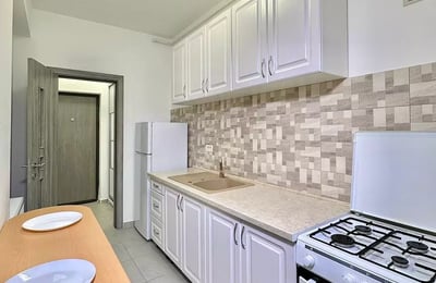 Long-term rental of a one-room apartment in Bucharest, "Militari Residence" complex