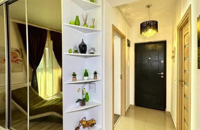 Long-term rental of a two-bedroom apartment in Bucharest, "Militari Residence" complex, Orhideelor 30А Street