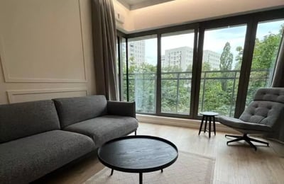 Long-term rental of a 3-bedroom apartment in Warsaw, Wola district