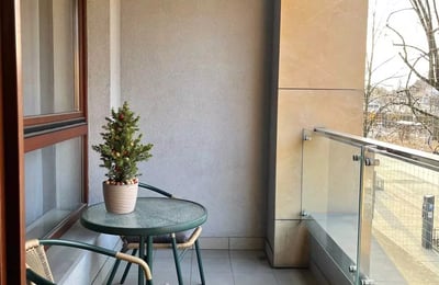 Долгосрочная аренда 2-комнатной квартиры в Кракове, район Salwator, ул. Senatorska