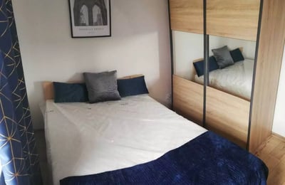 Alquiler a largo plazo de apartamento en Cracovia, distrito Czyżyny, calle Galicyjska