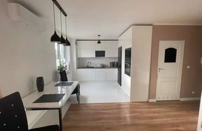 Long-term rental of a 2-room apartment in Kraków, Prądnik Biały district, Poland