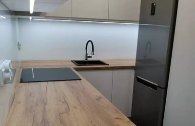 Long-term rental of a 2-room apartment in Kraków, Podgórze district, Poland