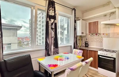 Alquiler a largo plazo de estudio de 1 habitación en Bucarest, complejo "Militari Residence", Rumanía