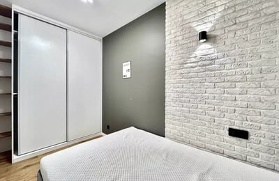 Long-term rental 45 m² apartment with 2 rooms and 2 balconies in Rembertów, Warsaw