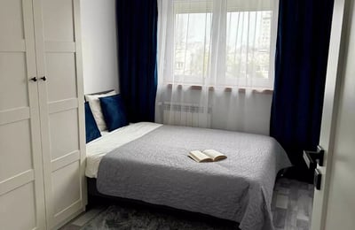 Long-term rental 42 m² apartment with 2 rooms and a balcony in Żoliborz, Warsaw