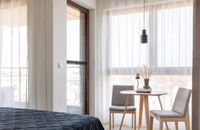 Long-term rental 31 m² high-standard apartment with 1 room, a balcony, and parking option in Prądnik Biały, Kraków