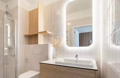 Long-term rental 31 m² high-standard apartment with 1 room, a balcony, and parking option in Prądnik Biały, Kraków