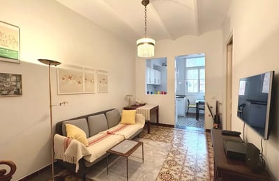 Long-term rental apartment with 2 bedrooms, Eixample, Barcelona