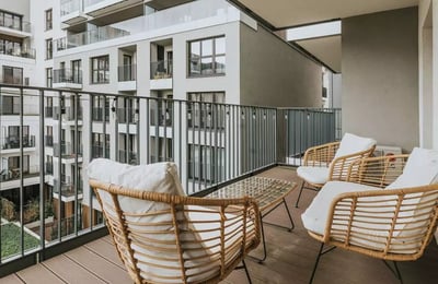 Long-term rental modern apartment with gym and spa, Wrocław, Poland