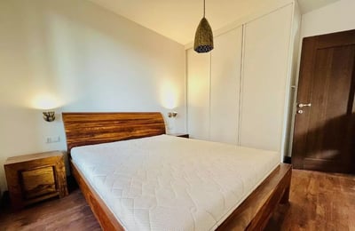 Alquiler a largo plazo apartamento amplio en una zona en desarrollo, Cracovia, Polonia