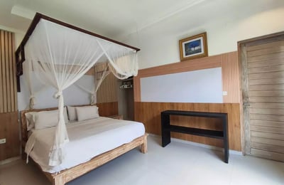 Long-term rental New villa with a gazebo and rice field view in, Ubud, Sayan, Indonesia