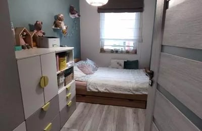 Long-term rental of a new 3-room apartment with parking and internet in Klecina, Wrocław