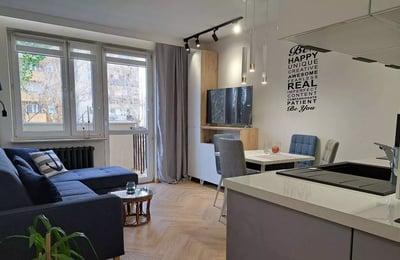 Long-term rental stylish 2-room apartment with balcony in Zabłocie, Kraków