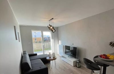 Long term rental cozy 2 room apartment with garden in Wrocław