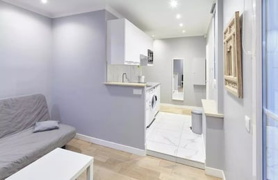 Long-term rental 2-room apartment 40m², Paris