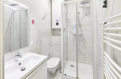 Long-term rental 2-room apartment 40m², Paris