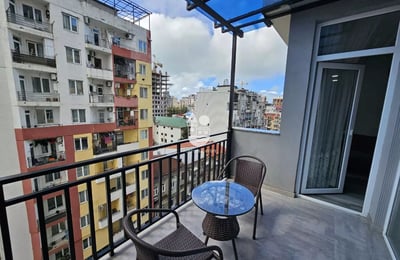 Alquiler a largo plazo: apartamento de un dormitorio, Batumi, Georgia