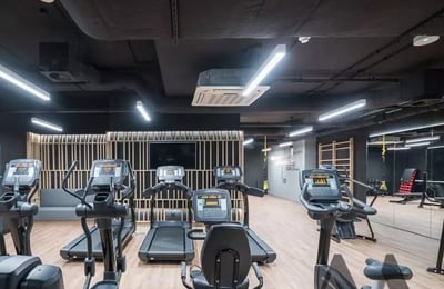 Alquiler a largo plazo estudio con vista al río, Wrocław, Polonia