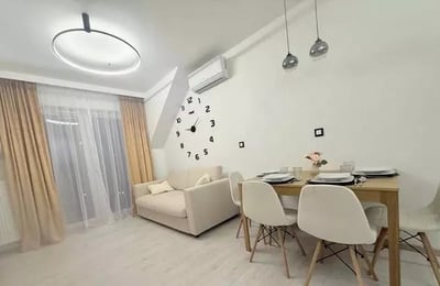 Long-term rental stylish apartment with parking included, Wrocław, Poland