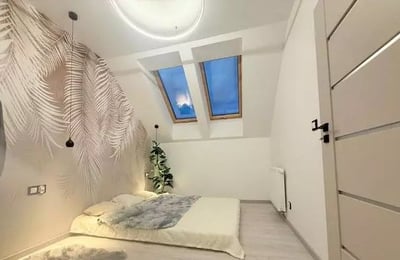 Long-term rental stylish apartment with parking included, Wrocław, Poland