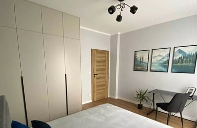 Long-term rental in Warsaw – spacious 4-room flat in Ursus district