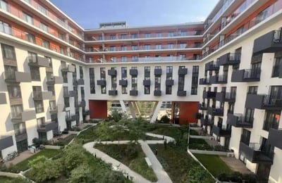 Long-term rent spacious apartment in Wrocław city center with balcony