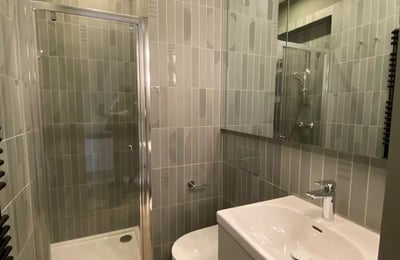 Long-term rental of a 2-room apartment in the center of Wrocław — perfect for a couple