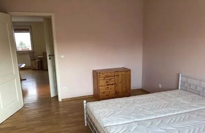 Long-Term rental 2-room apartment with two balconies and parking in Wrocław