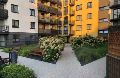 Long-term rental 2-room apartment with private garden in green area of Wrocław (Krzyki)