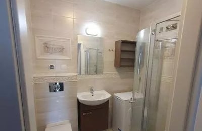 Long-term rental spacious 4-room apartment in Wrocław