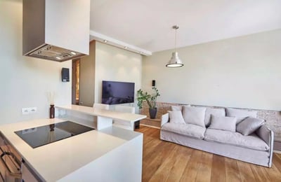 Long-term rental modern 2-room flat with parking in Praga-Południe, Warsaw