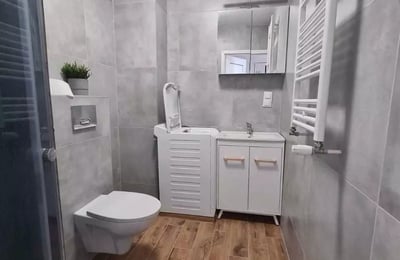 Long-term rental of a cozy studio near the city center on Legnicka st., Wroclaw