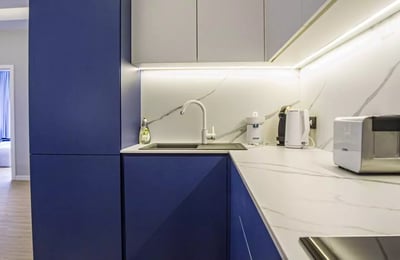 Long-term rental of a 3-room apartment near Big Fashion Mall, Karaburma, Belgrade, Serbia