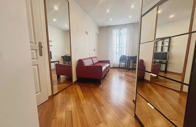 Long-term rental of a 2-room apartment 30 m² in the 16th arrondissement, Paris, France