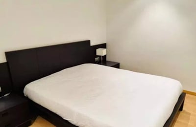 Long-term rental of a spacious 3-bedroom apartment in Elche, Spain