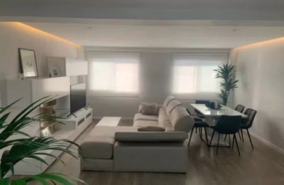 Long-term rental of a spacious apartment 110 m² with AC and parking space in Alicante