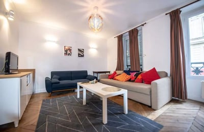 Long-term rental 2-room apartment 55m² in the 16th arrondissement of Paris