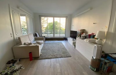 Alquiler a largo plazo apartamento de 5 habitaciones 112m² con balcón en el distrito 16 de París