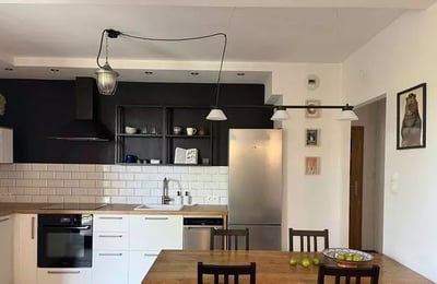 Долгосрочная аренда в Кракове современной 2-комнатной квартиры 49 м² с балконом, район Dębniki