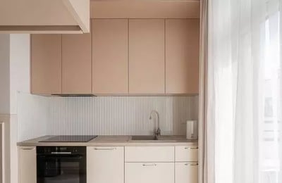 Long-term rental in Warsaw, Ochota — 2-room 45 m² apartment with terrace and air conditioning