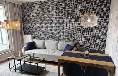 Долгосрочная аренда в Кракове — 2-комнатная квартира 42 м² с балконом на ул. Piltza, район Dębniki