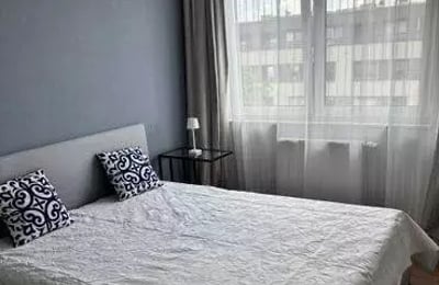 Долгосрочная аренда в Кракове — 2-комнатная квартира 42 м² с балконом на ул. Piltza, район Dębniki