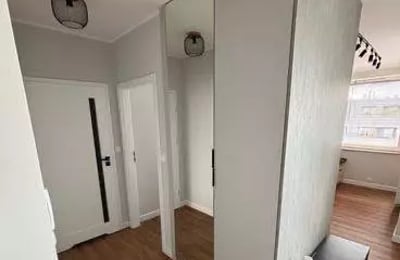 Долгосрочная аренда в Кракове — 2-комнатная квартира 42 м² с балконом на ул. Piltza, район Dębniki